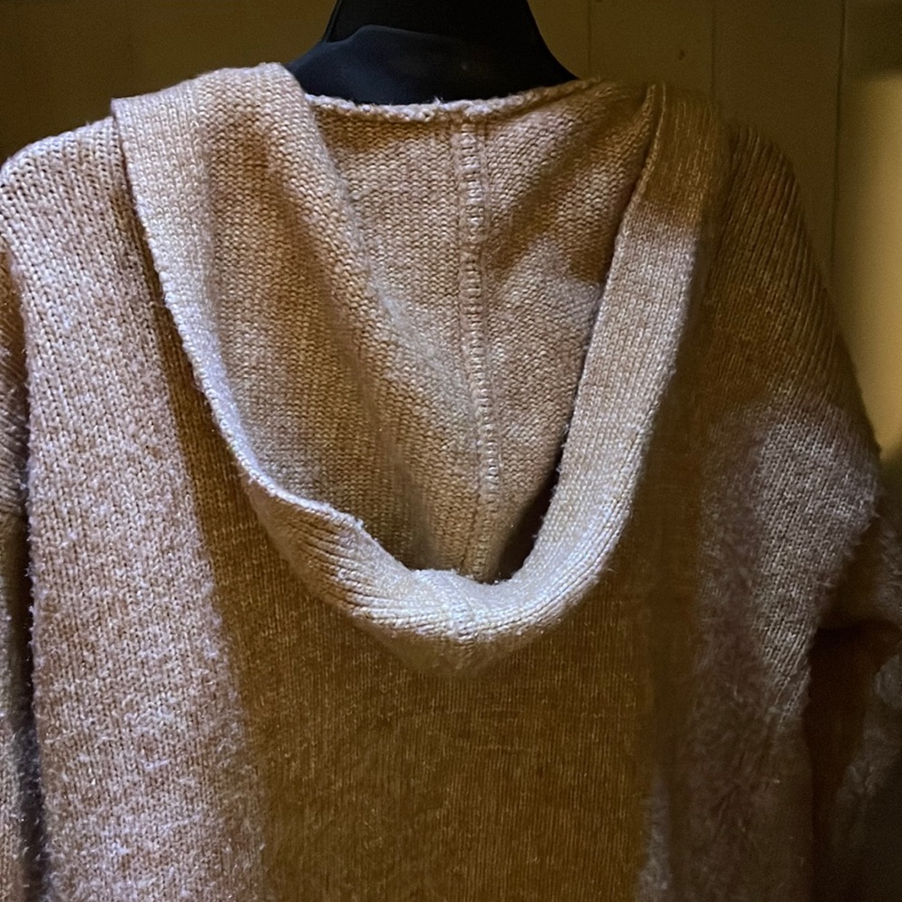 Opened hoodie sweater